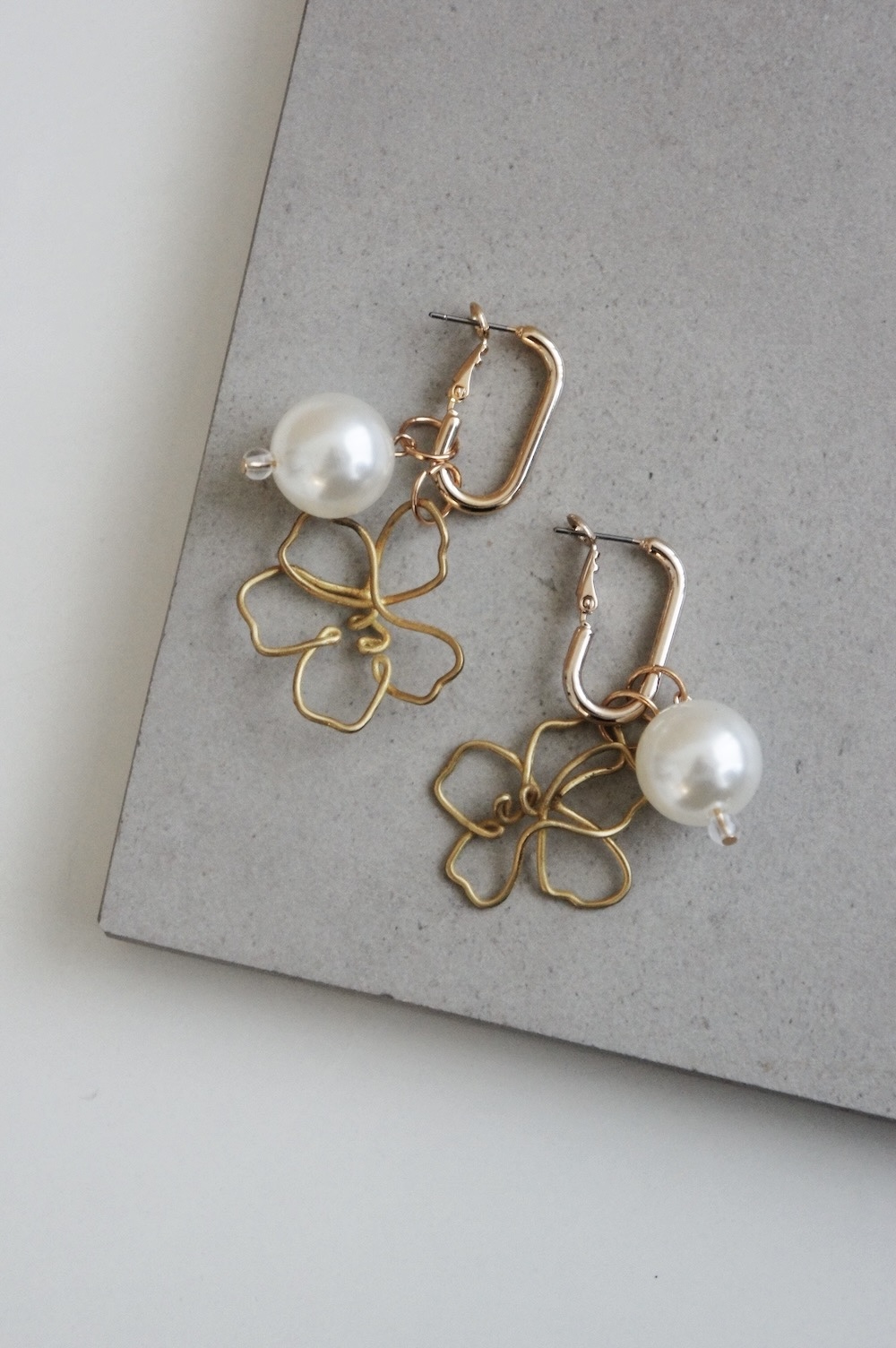 Earrings 04 (PO30Sep)